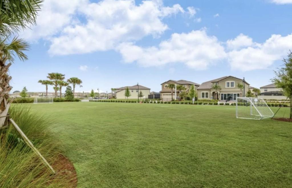 5 Bedrooms-4 Bathrooms- Windsor Westside 8924 Pw Kissimmee Buitenkant foto